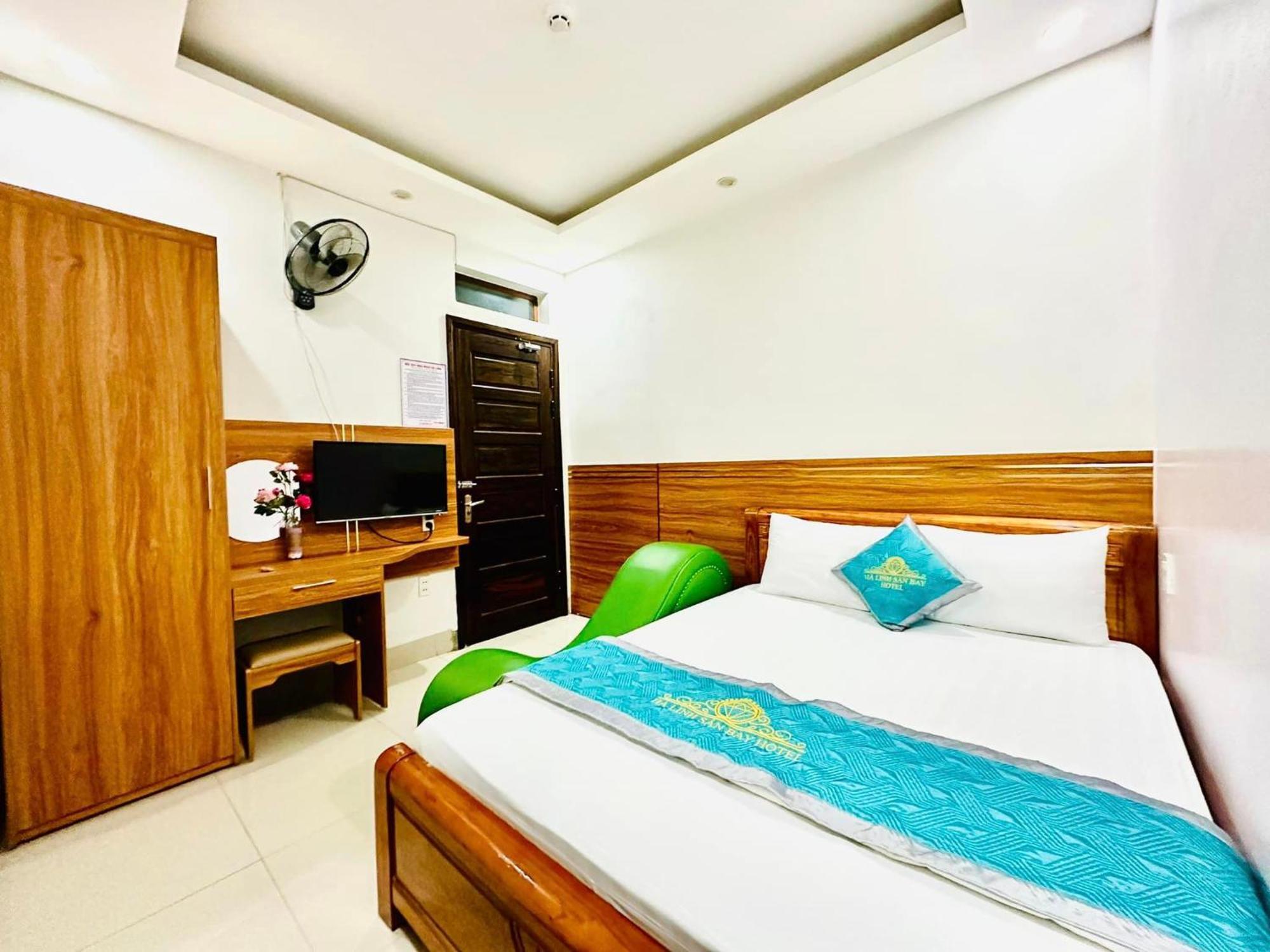 Ha Linh Hotel Db - By Bay Luxury Dien Bien Phu Bagian luar foto